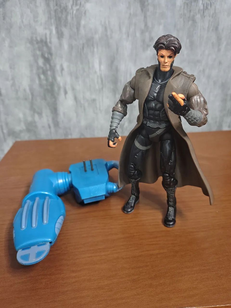 Figura de Ação X-Men Gambit Toybiz - Foto 2