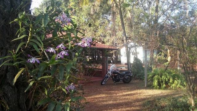 Chácara condomínio Fechado com Pomar, Piscina, Casa 2 Qts, Sala, Cozinha - Jardinópolis - Foto 6