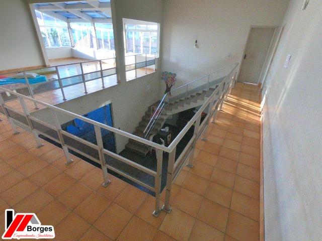 Mansão de 2 andares no Centro - Foto 12