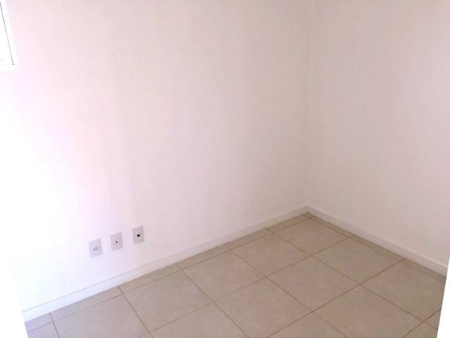 AP0695 Edifício Mistral, apartamento novo, 3 quartos, 2 vagas, piscina, bairro Papicu - Foto 2