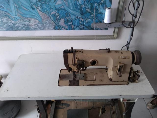 Máquina de costura 2 agulhas
