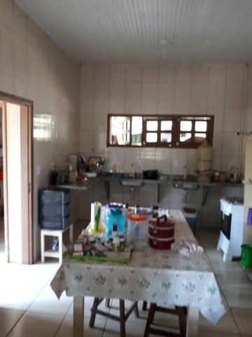 Vendo ou troco chácara por casa - Foto 4