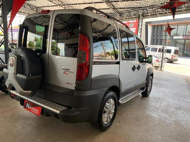 Fiat Doblò Adventure 1.8 16V (Flex) FLEX MANUAL - Foto 3