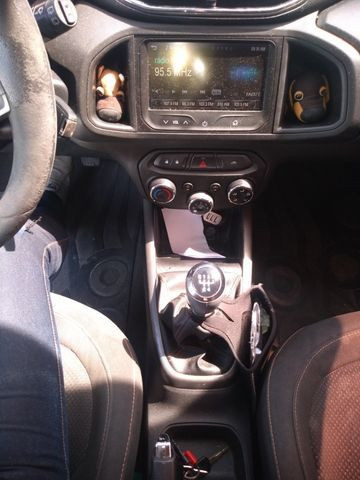 Chevrolet Onix 1.0 LT 8V Com My Link 14-14 Preto - Foto 3