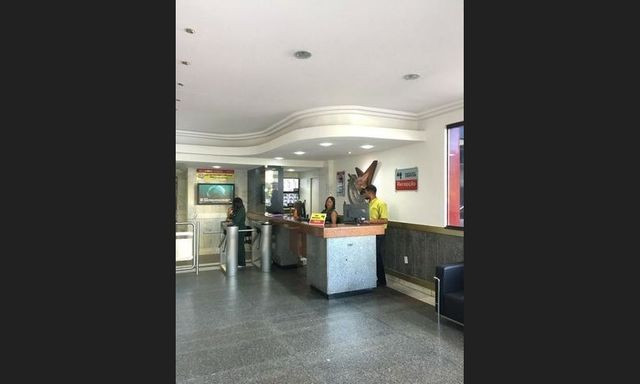 Sala comercial na Av. ACM mobiliada R$ 750,00 - Foto 12
