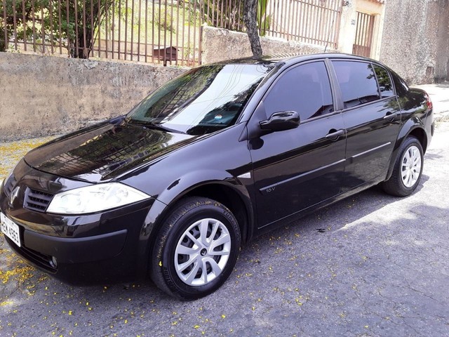 MEGANE 1.6 COMPLETO CARRO ECONÔMICO