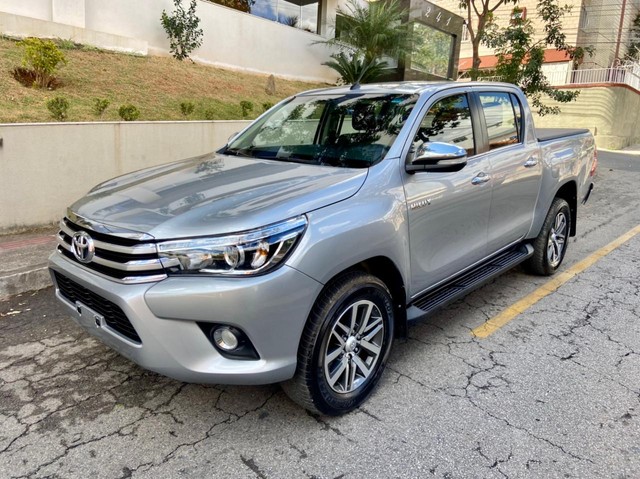 HILUX SRX AUT TOP
