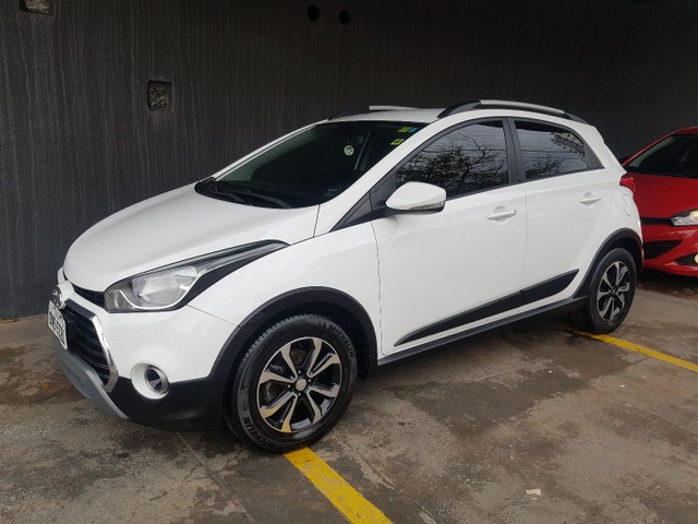 HYUNDAY HB20X 1.6 COMPLETO AUTOMÁTICO 2014