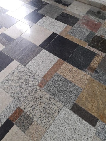 Piso de Granito "Fantasia" Tamanhos e Cores variados - excelente pra uso pesado - Foto 2