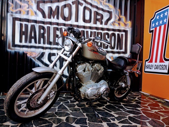 883 2007 STD Standart Harley Davidson  - Foto 2