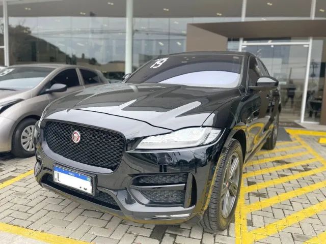 Jaguar F-pace Blindado 2.0 R-sport 250 Cv em Curitiba