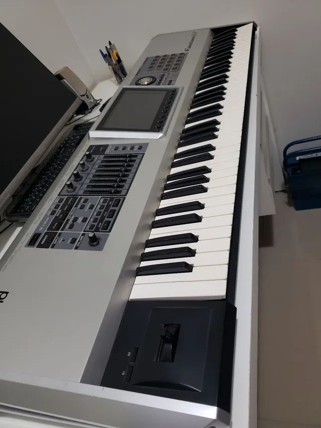 Teclado Roland Fantom G7  - Foto 2