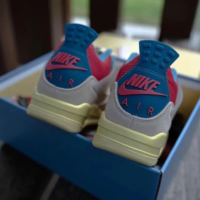 Air Jordan 4 - Foto 5