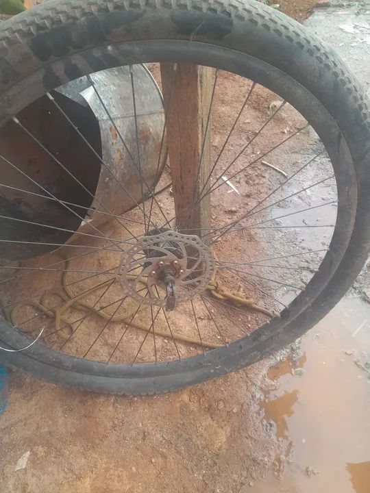 Par de rodas aro 29 em bom estado - Foto 4