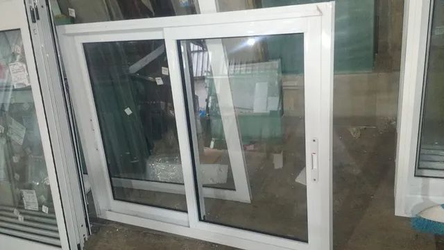 Janela esquadria de alumínio 2 folhas móveis Linha suprema, sob medida