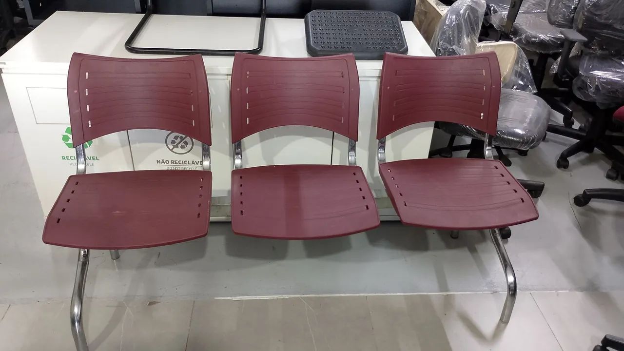 Cadeiras Longarina para escritório