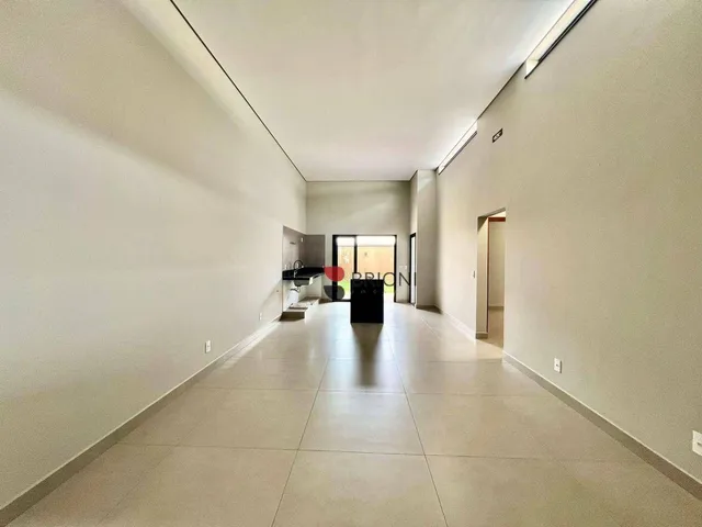 Casa térrea alto padrão com 150 m², 03 quartos à venda no Condomínio Vila Romana em Ribeir