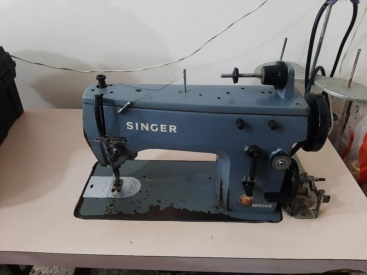 Maquina de costura Singer Industrial