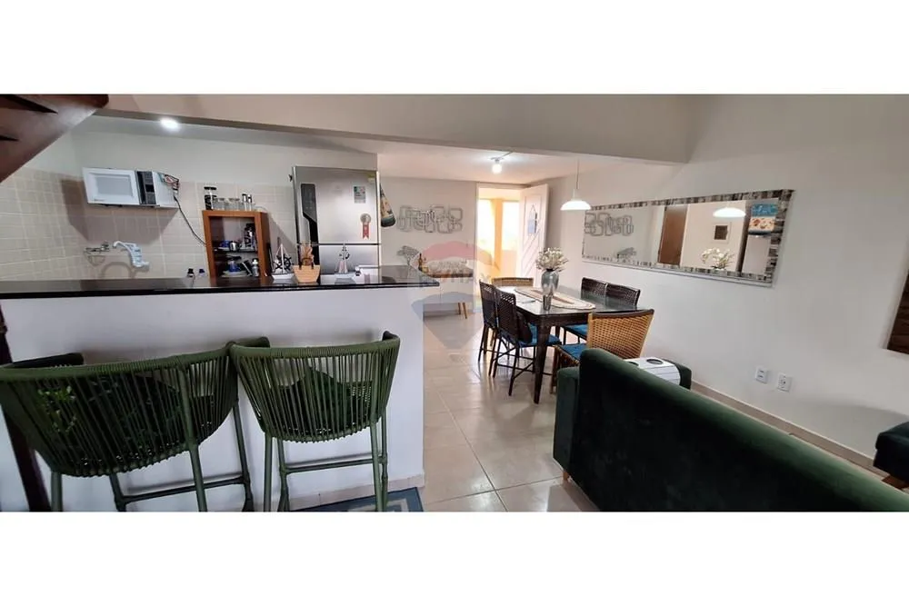 Alugo incrível Apartamento Beira Mar no condomínio Búzios Star com 2 Quartos sendo 1 suíte