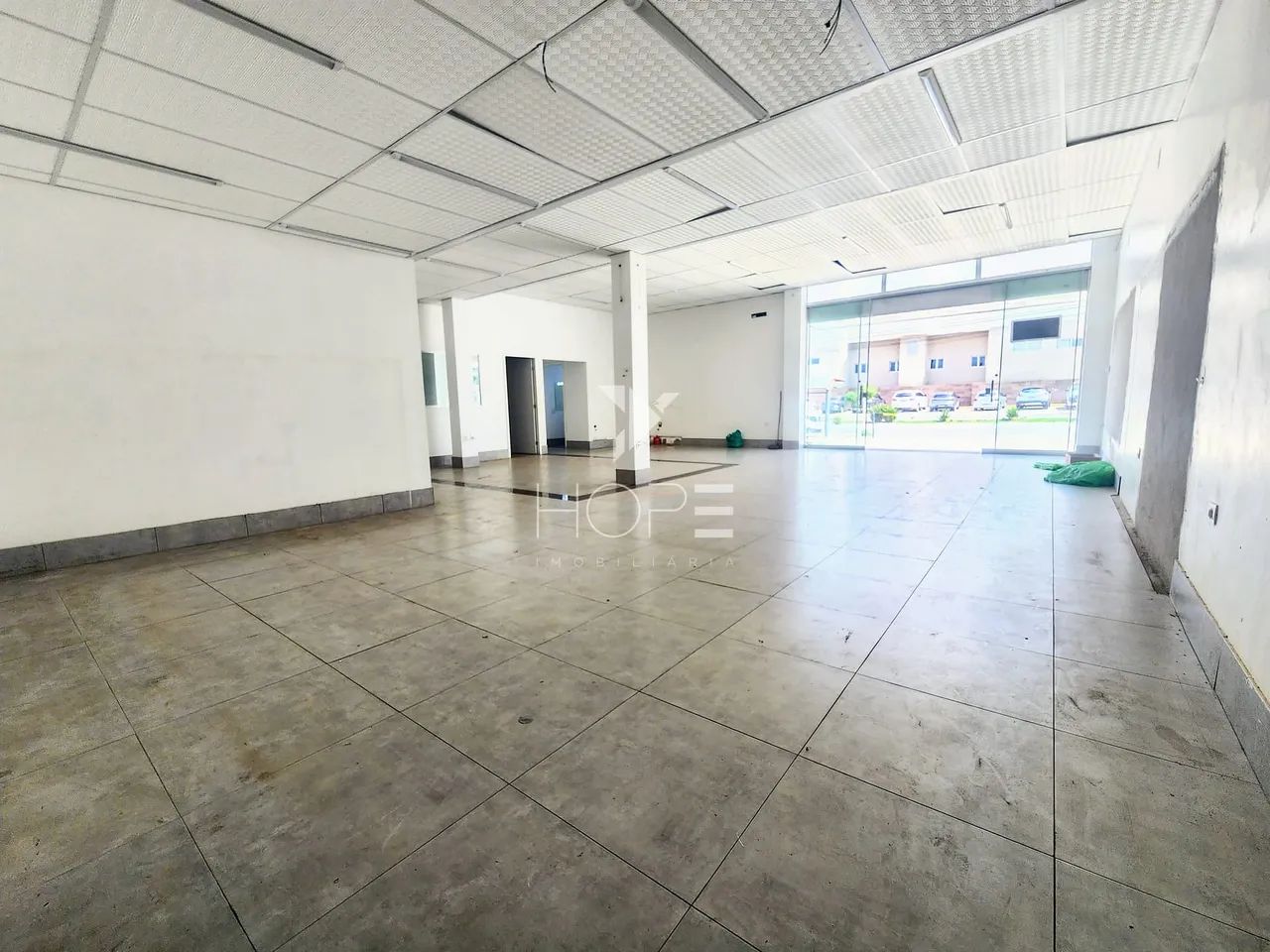 Sala à venda, Bela Suiça, Londrina, PR - Foto 5