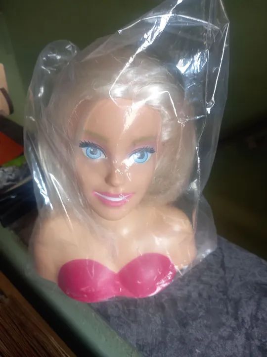 CABEÇA  PRA PENTEAR 