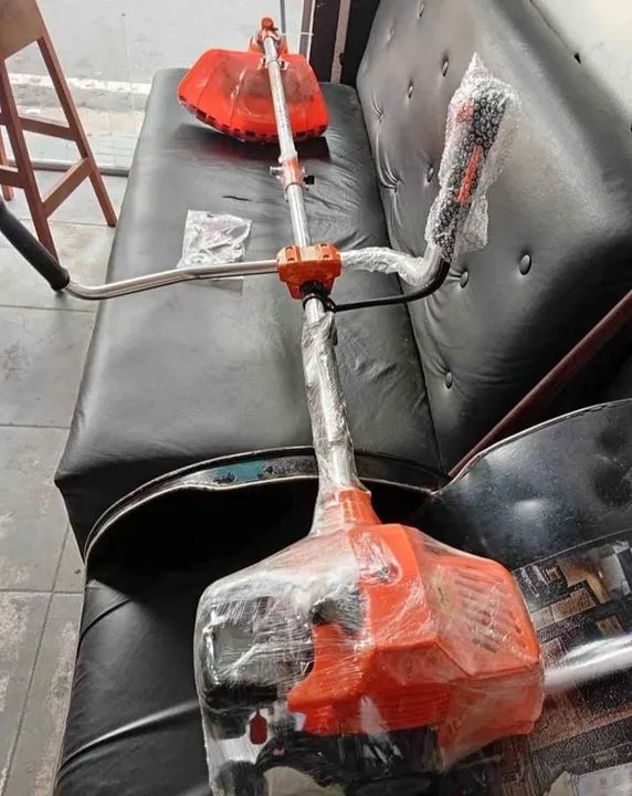 MOTOSERRA STHIL é Roçadeira Stihl - Nova - Foto 2