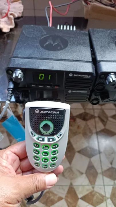 Vendo microfones Motorola zerados original  - Foto 4