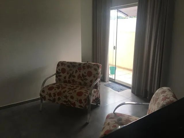 Kitnet no centro de Mateus Leme enfrente a prefeitura  - Foto 2