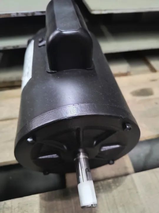 Motor Elétrico Nova Motores 1/2 CV 4 Polos Monofásico Seminovo - Foto 3