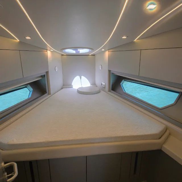 Lancha Azov 480HT - Saída de fábrica - Foto 13