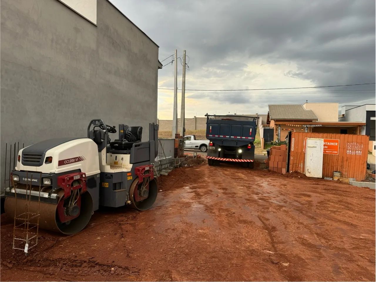 Rolo compactador Liso Dynapac CC1200 - Foto 2