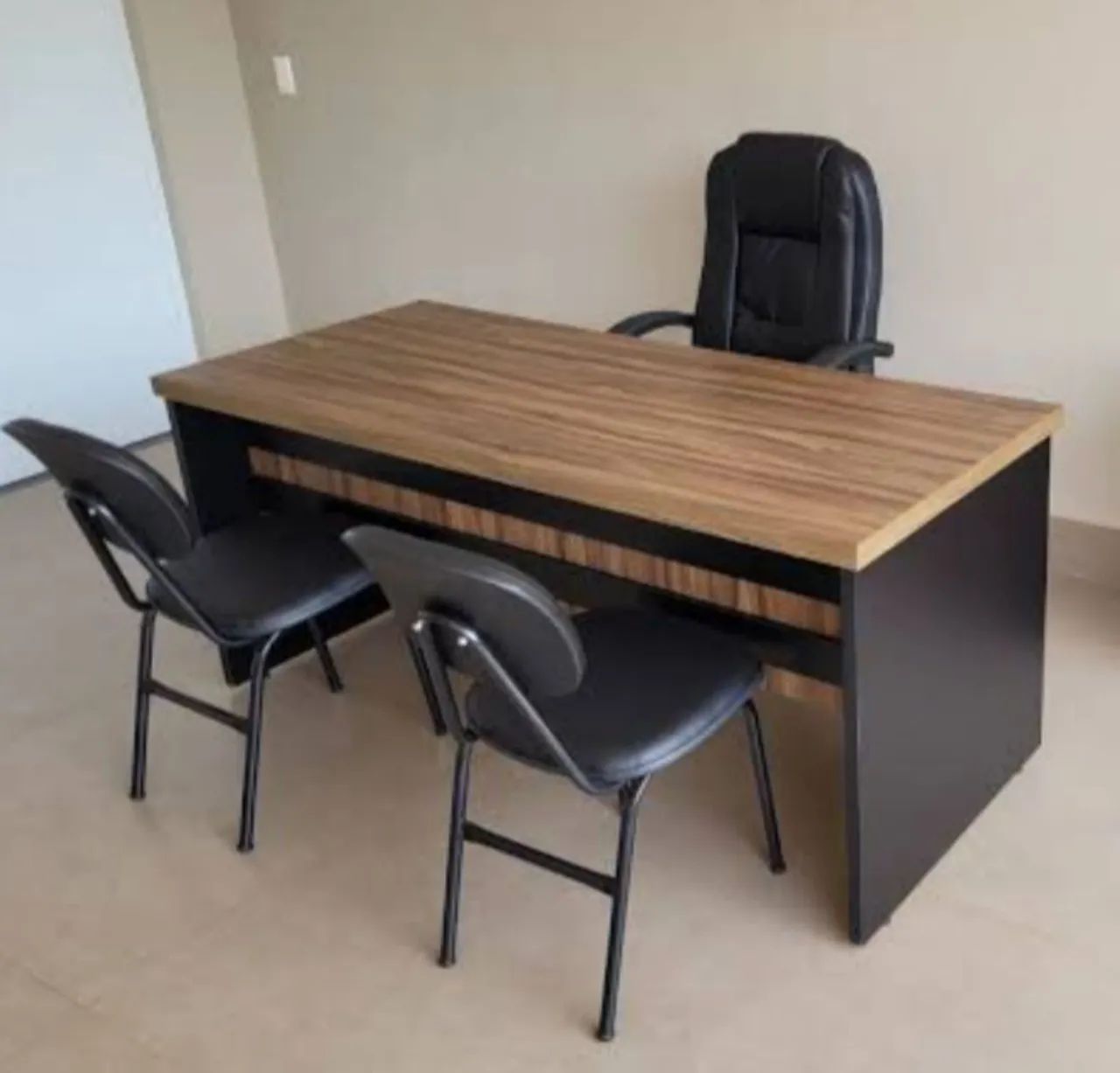 Mesa reta para escritório Premium  - Foto 3