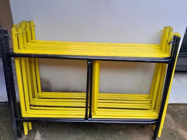 LOCAÇÃO DE ANDAIMES TUBULAR.  