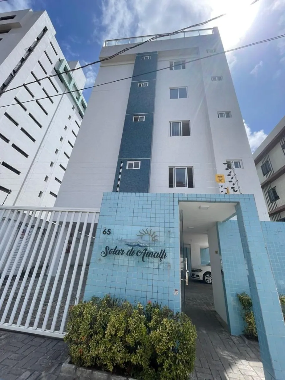 Apto Mobiliado 1 Quarto c/ Varanda e Garagem - 350m da Praia de Intermares