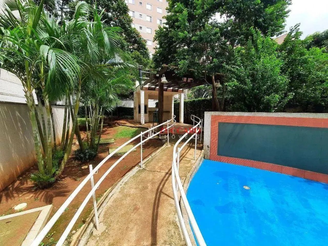 Apartamento com 2 dormitórios para alugar, 49 m² por R$ 1.800,00/mês - Vila Rio de Janeiro - Foto 3