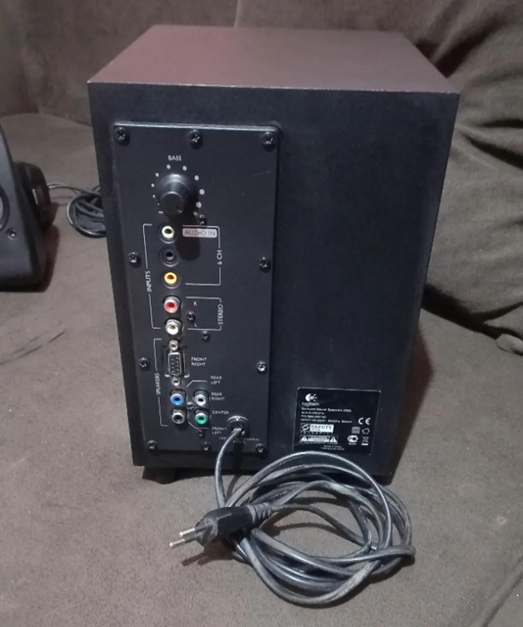 Logitech Z506 5.1 Surround 75W - Foto 5