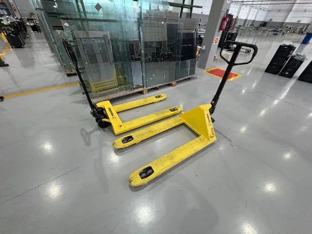 Equipamentos de Esquadrias de Alumínio (continuação 2) - Foto 4