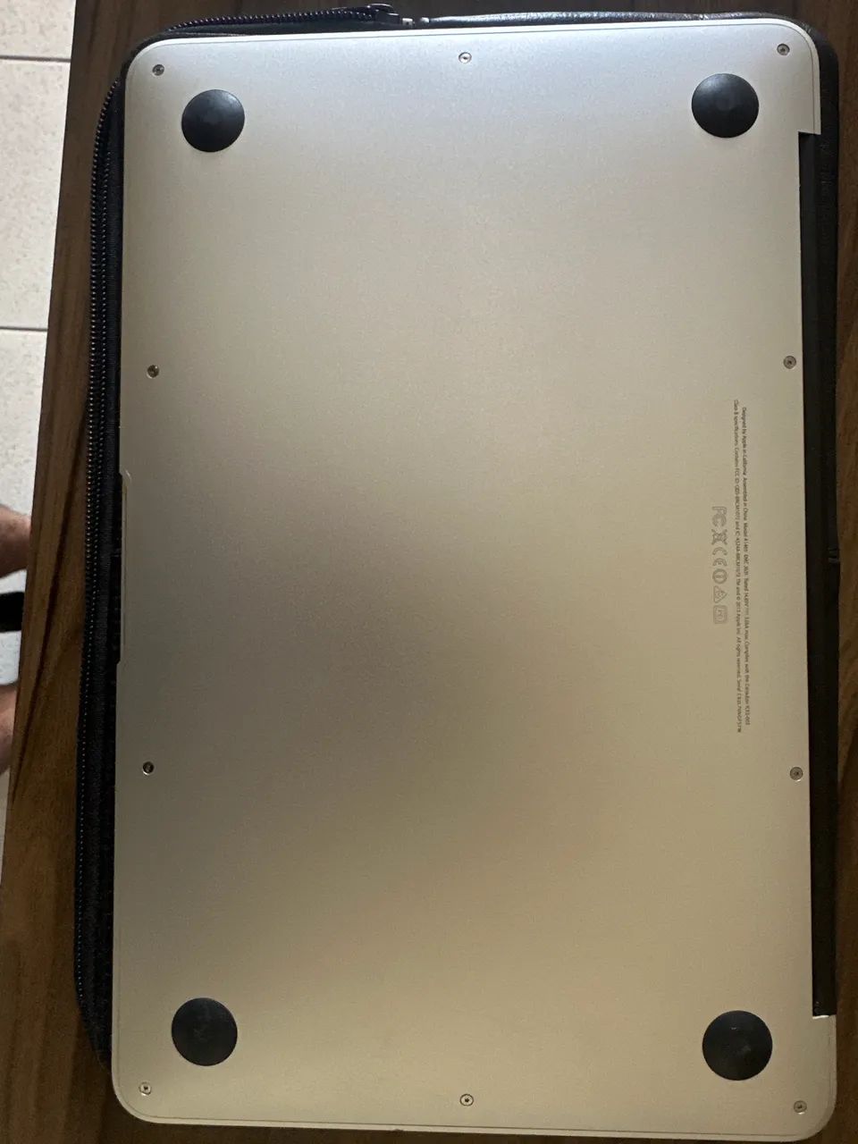 MacBook本体 MacBook Air 11/8g/i72.2g MacBook Air de 11 polegadas - Loja Padrão