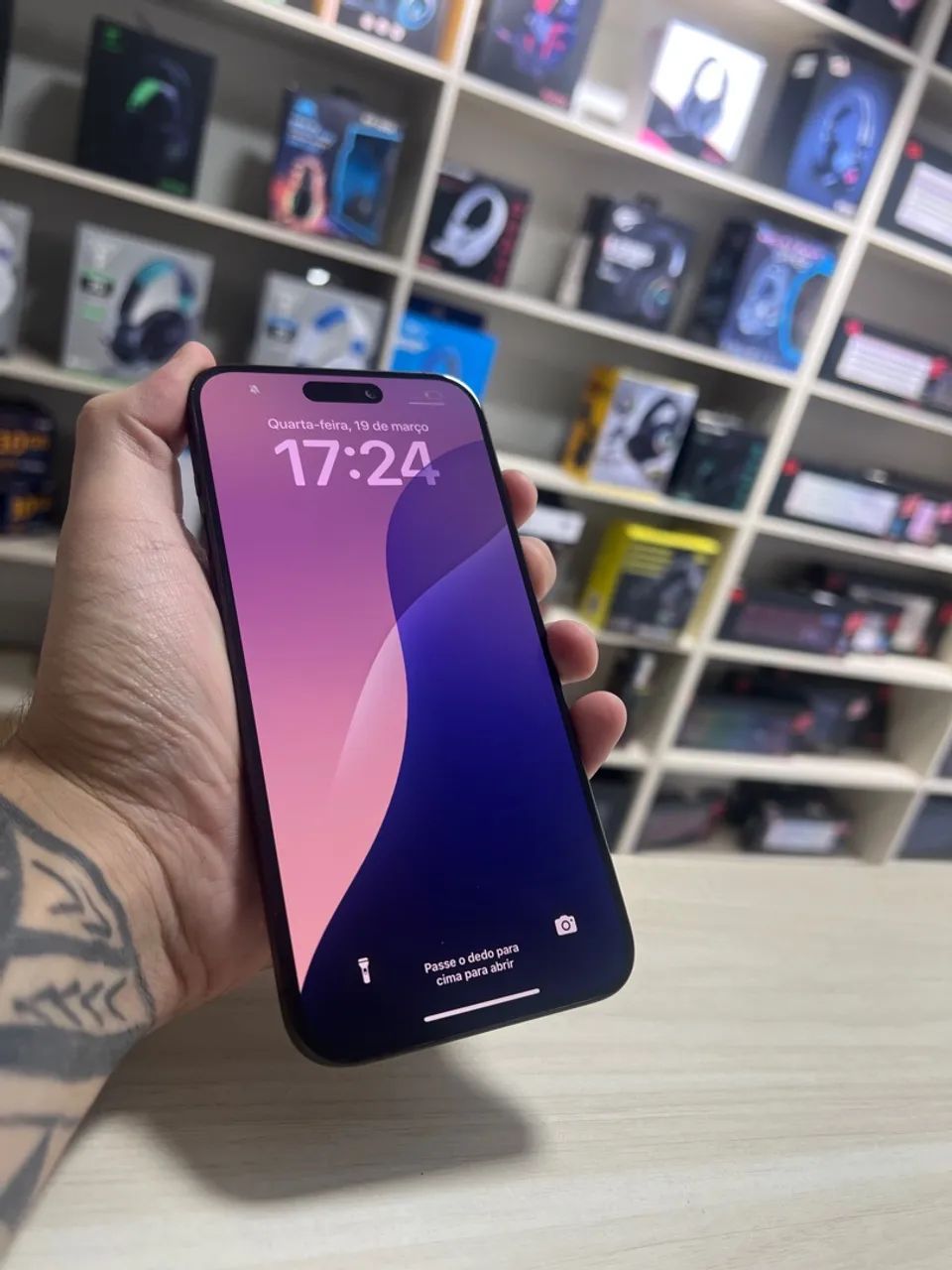 iPhone 15 Pro Max 256gb Preto Titânio - Até 12x sem juros - Loja Física - Foto 2