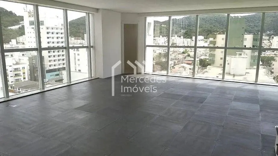 Sala à venda, 66 m² por R$ 980.000,00 - Centro - Balneário Camboriú/SC