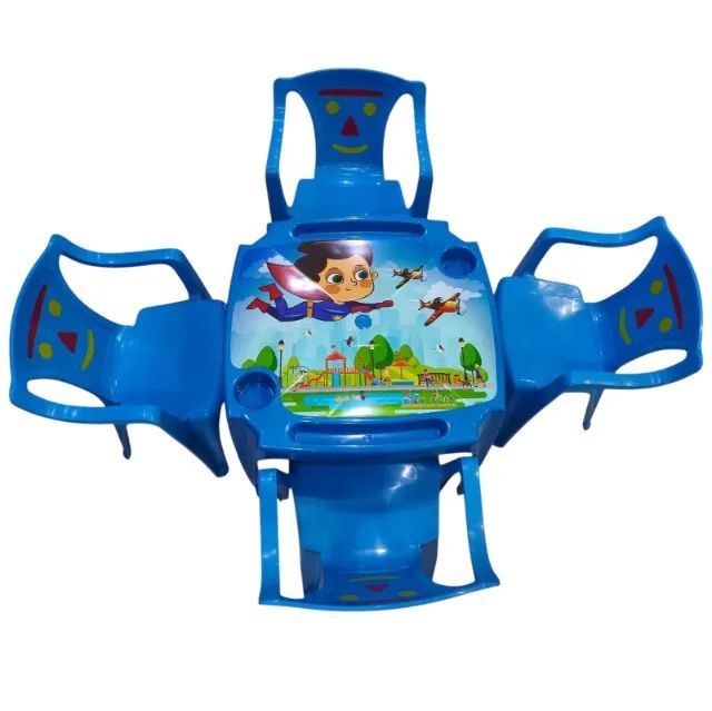 kit conjunto de mesas e cadeiras com 1 mesa e 4 cadeiras infantil-heroi