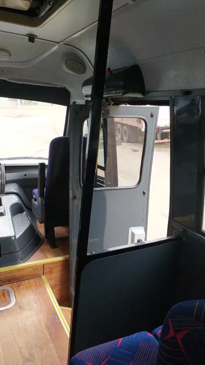 Micro-ônibus Volare W8 ano 2006/07  - Foto 8