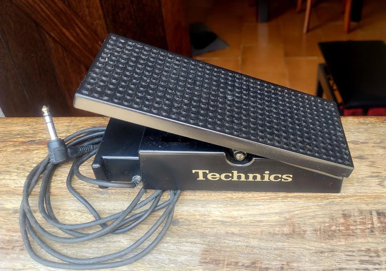 Pedal de Volume Technics SZ-E2 - Foto 2