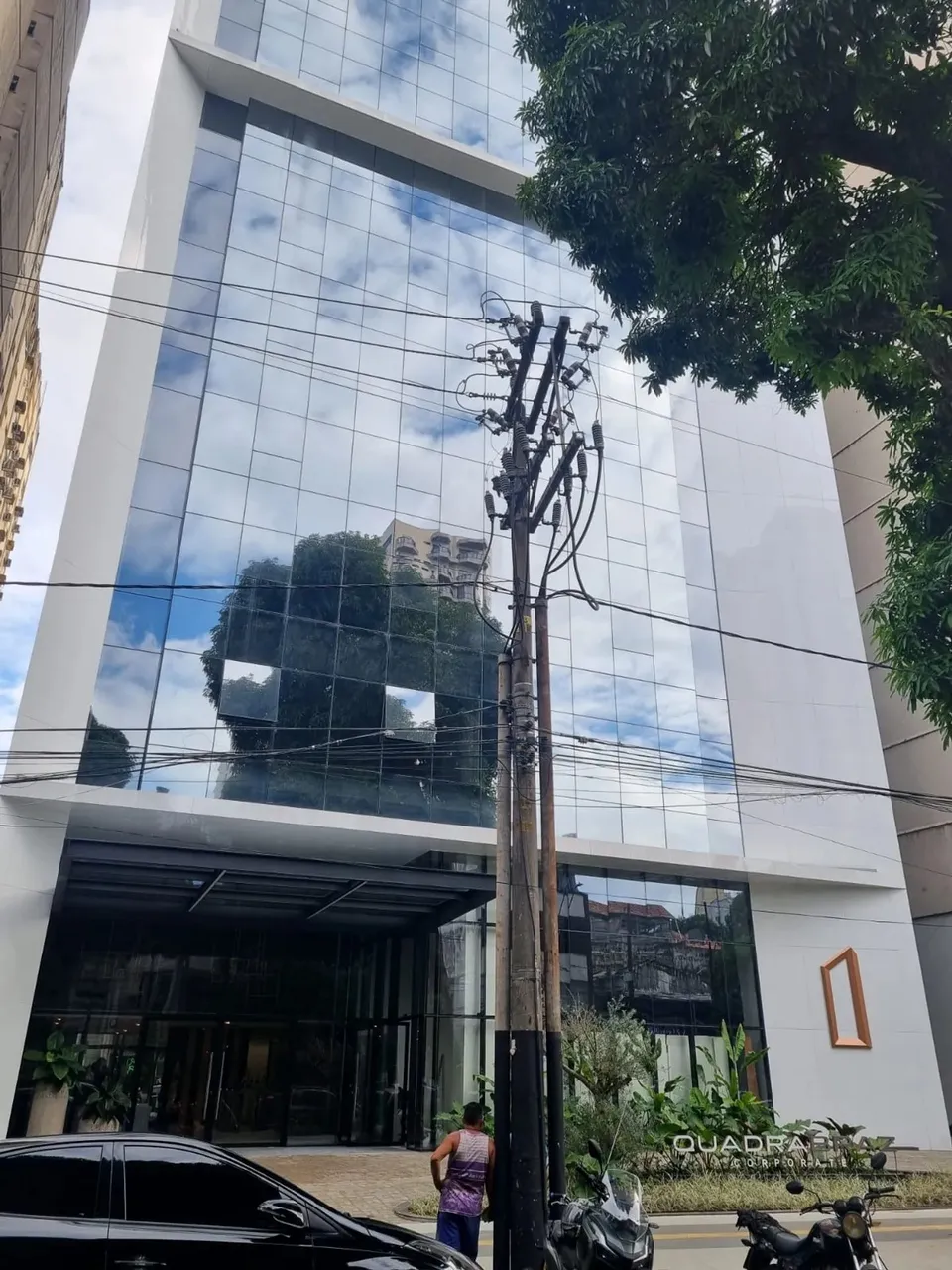 ALUGO SALA COMERCIAL ED. QUADRA BRÁS , 95m2 , bairro Nazaré