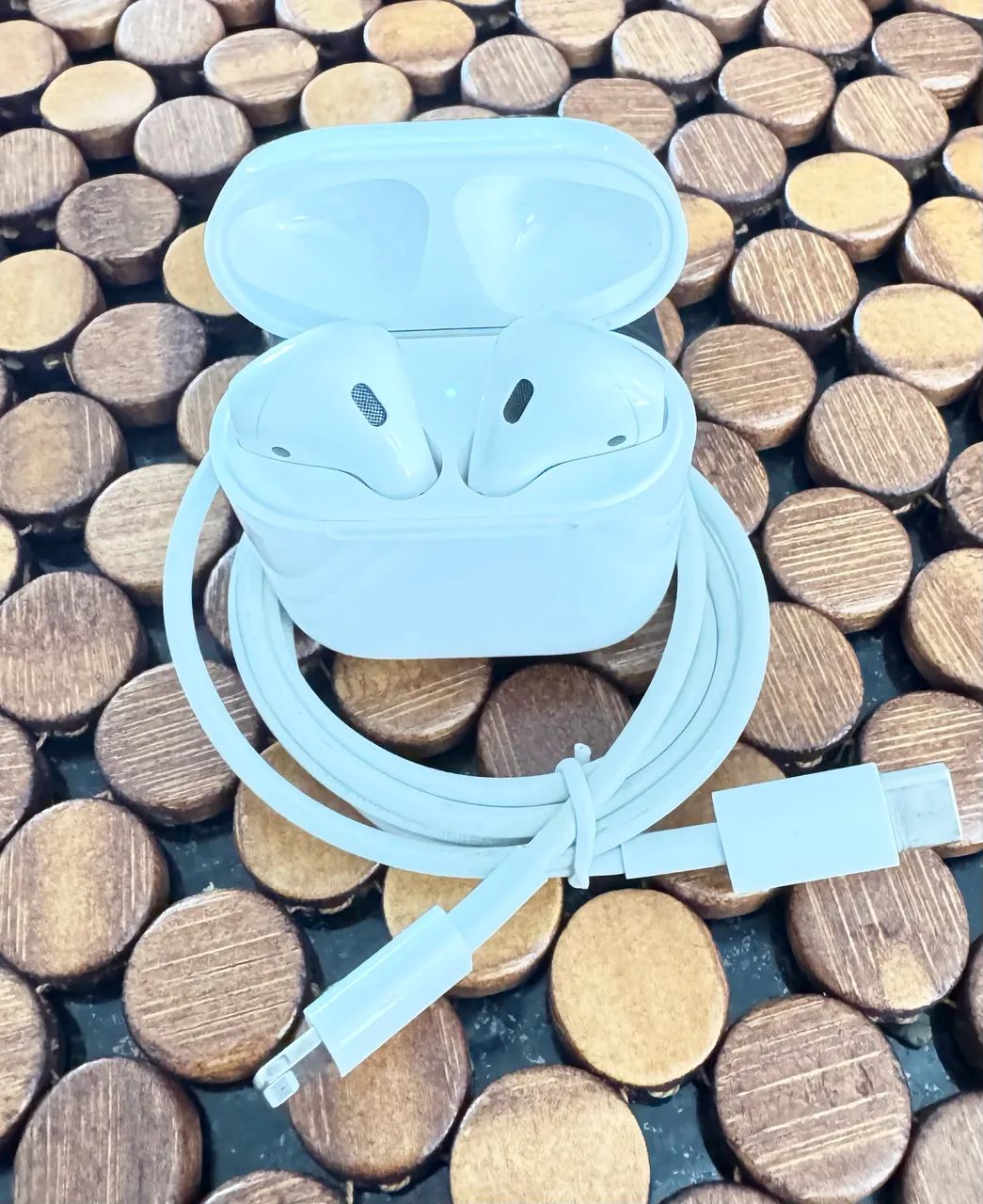 Apple AirPods 2 Modelo A2031, Estado de Novo! Não Perca!