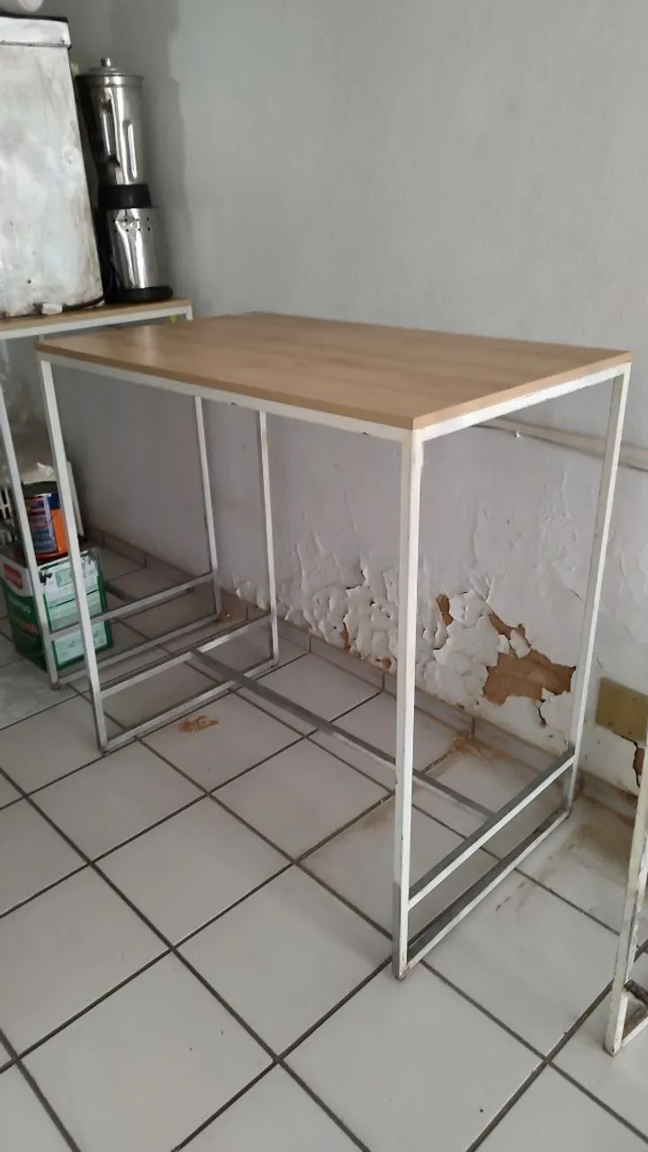 Mesa alta MDF + Metalon 64994316134914120
