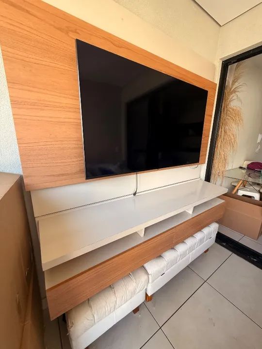 Painel de TV com rack suspenso  - Foto 2