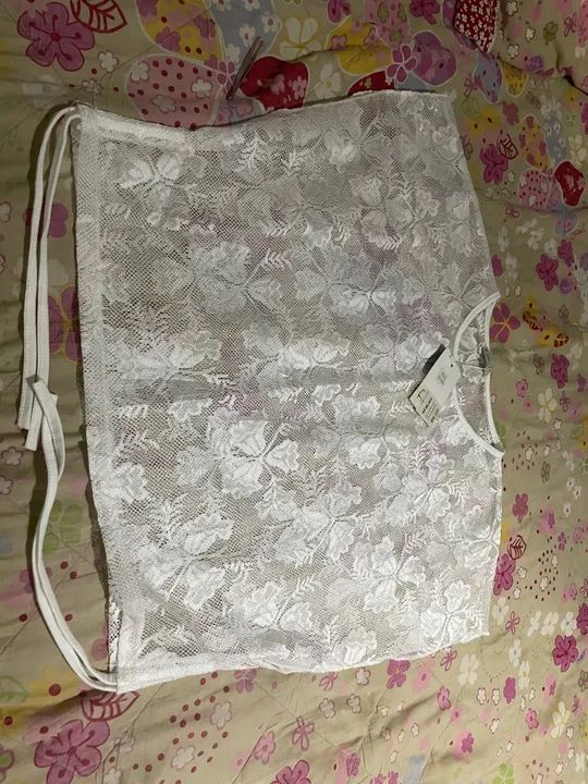 Blusa de renda branca feminina - Foto 2