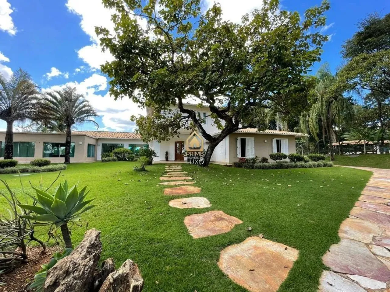 Casa à venda em Lagoa Santa, Acácias, com 6 quartos, com 600 m²
