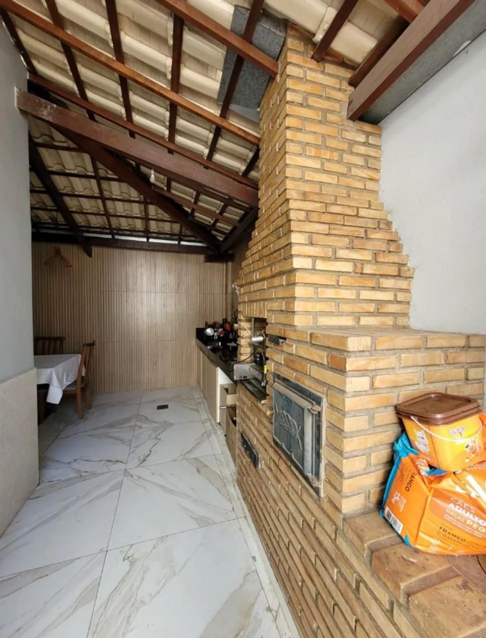 AREA PRIVATIVA EM "U" TODO REFORMADO BAIRRO FLORAMAR